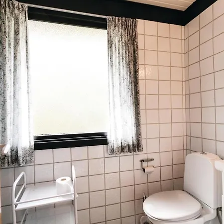 Holiday Aakirkeby 7 Casa vacanze Vester Somarken
